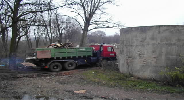 aaaPc060542.jpg